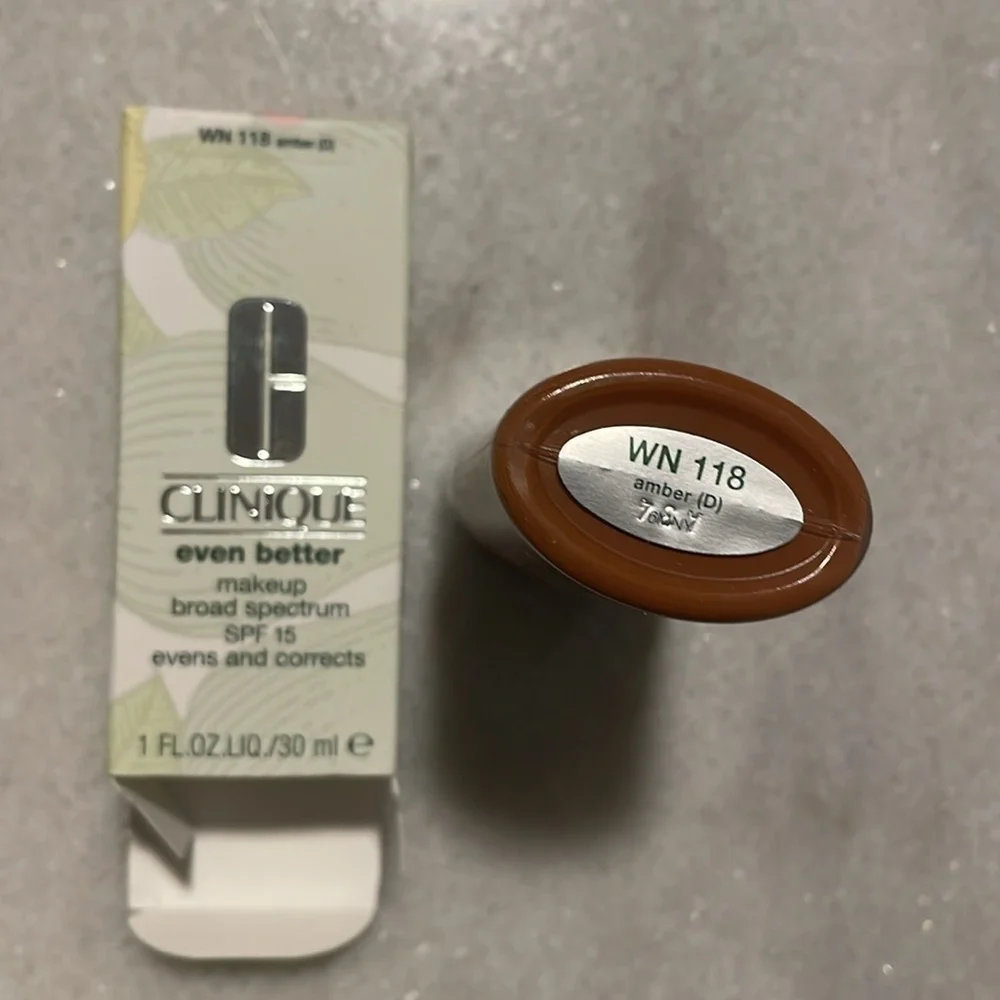Clinique even better make up broad spectrum SPF 15 WN 118 Amber D new Sz 1fl oz